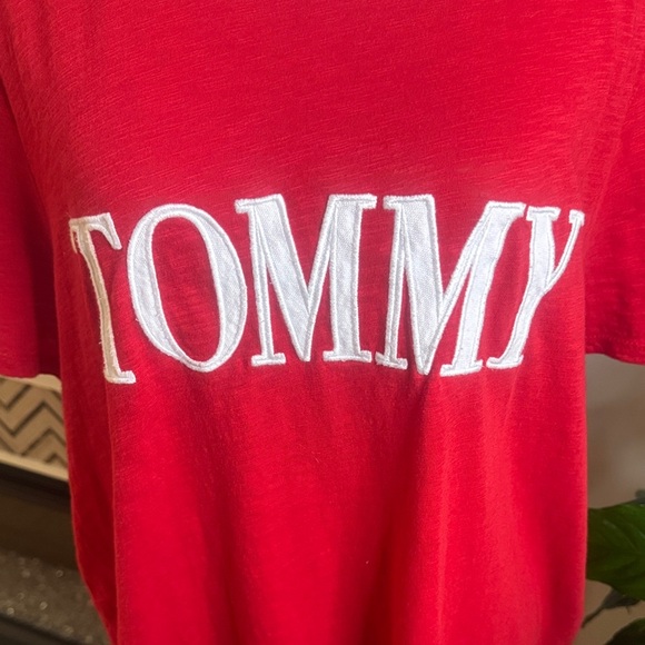 Tommy Hilfiger Red Short Sleeve Tee - Picture 5 of 5